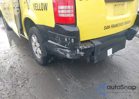 2010 Chrysler Town & Country Touring from USA, damaged, VIN 2A4RR5D14AR245575